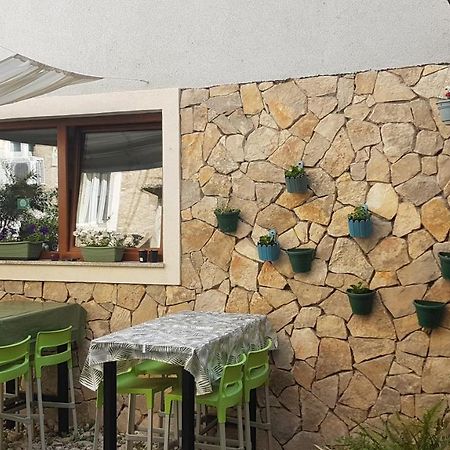 Hostel Mare Sibenik Luaran gambar